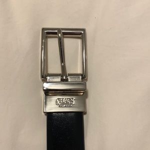 Chaps black synthetic leather belt